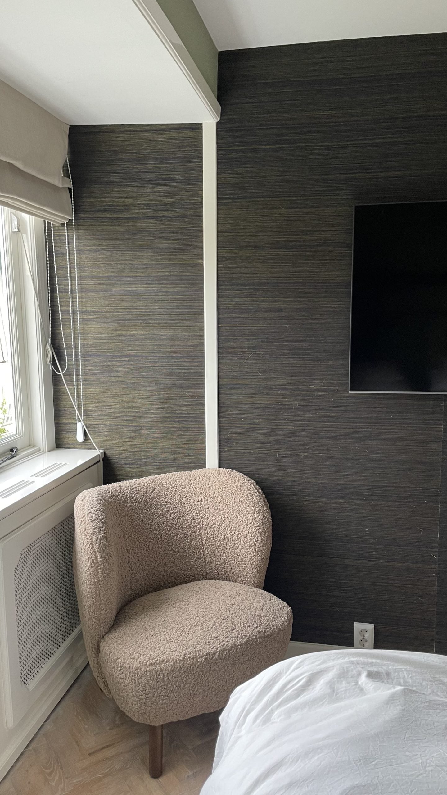 Natuurlijk behang Sisal nachtblauw camel mix