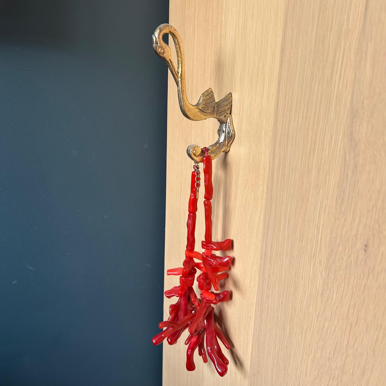 Hook swan brass